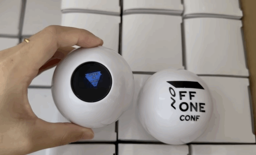 Magic 8 Ball, Шар судьбы, Магический шар с 20 ответами. Печать лого на корпусе.